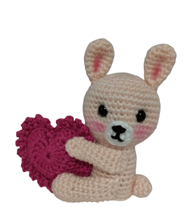 conejito amigurumi corazón